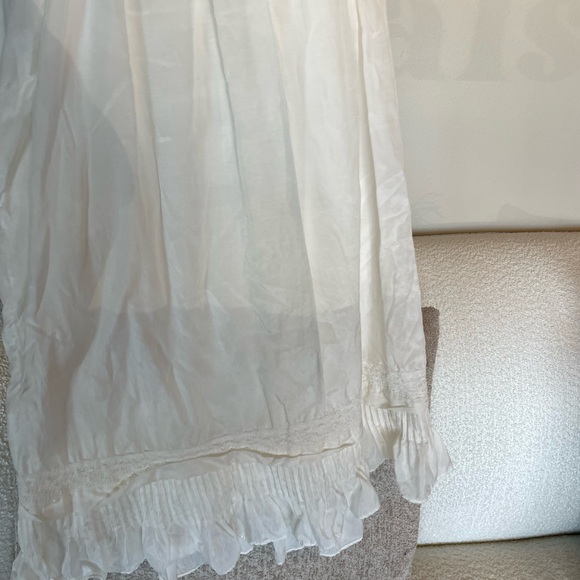 Vintage Kensie White Sleeveless Dress with Ruffle Straps - Picture 7 of 10